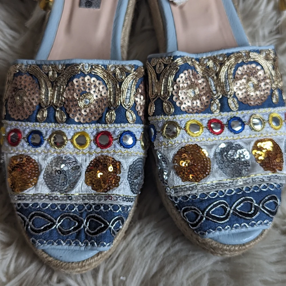 EUC Bon Bonite Embroidered Sequin Espadrilles